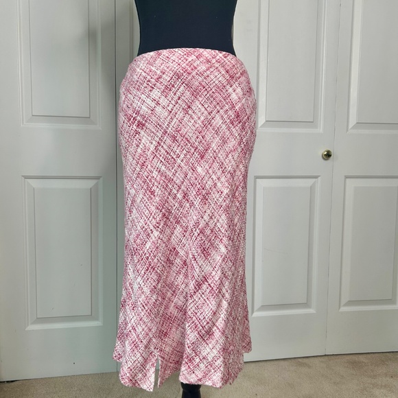 Pink Tweed Flared A-line Skirt - Picture 2 of 4